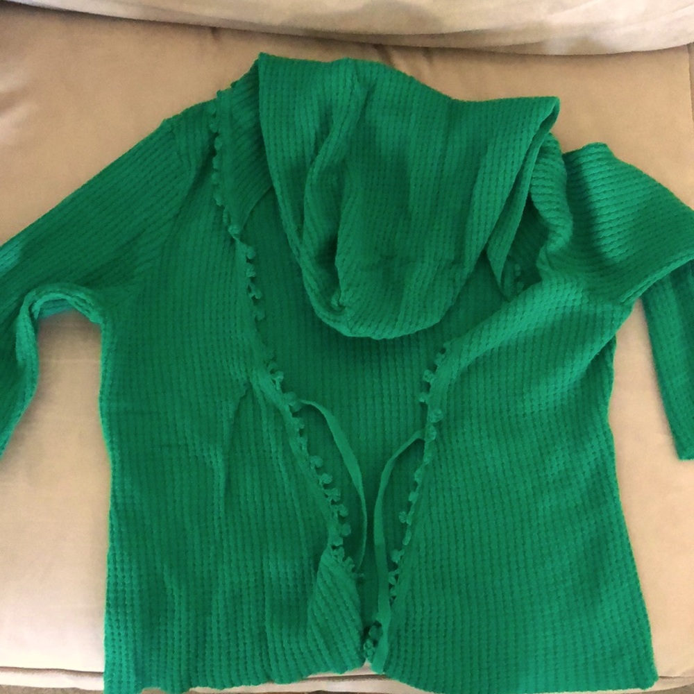 Bright green waffle top tie front 3/4 sleeves Lrg